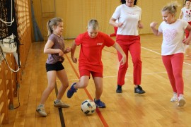 DZIEŃ BIAŁO - CZERWONY NA SPORTOWO